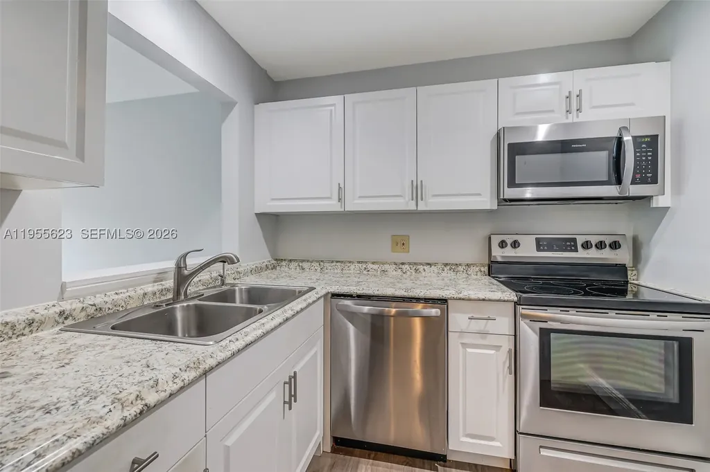 2641 Gately Drive W Lake Worth FL 33415
