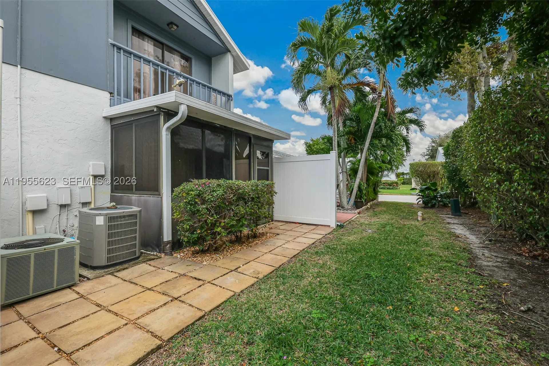 2641 Gately Drive W Lake Worth FL 33415