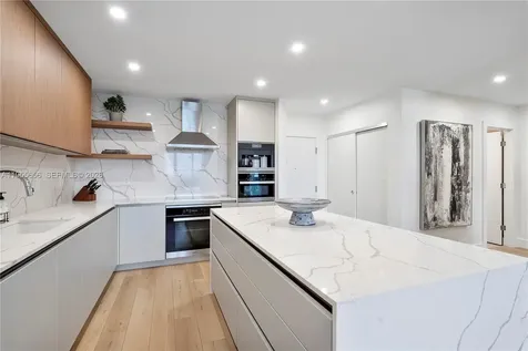 2301 Collins Avenue Miami Beach FL 33139