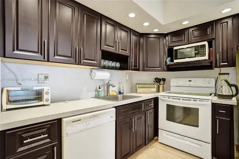 500 Bayview Drive Sunny Isles Beach FL 33160