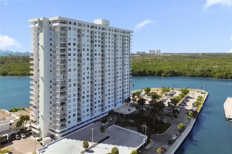 500 Bayview Drive Sunny Isles Beach FL 33160