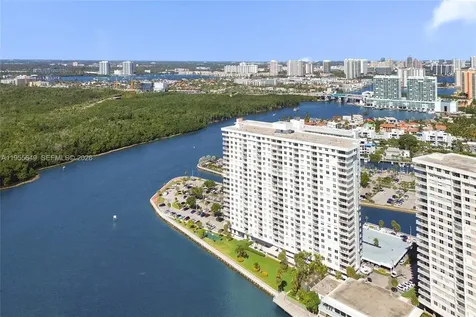 500 Bayview Drive Sunny Isles Beach FL 33160