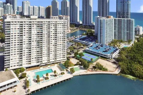 500 Bayview Drive Sunny Isles Beach FL 33160