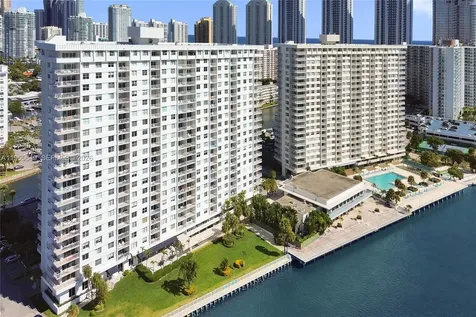 500 Bayview Drive Sunny Isles Beach FL 33160