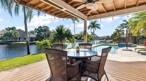 10110 SW 3rd Street Plantation FL 33324