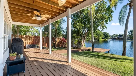 10110 SW 3rd Street Plantation FL 33324