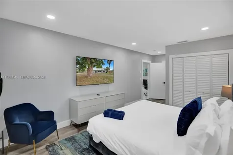 63 SE 5th Avenue Deerfield Beach FL 33441