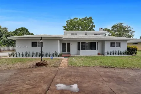 63 SE 5th Avenue Deerfield Beach FL 33441