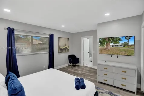 63 SE 5th Avenue Deerfield Beach FL 33441