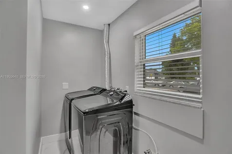 63 SE 5th Avenue Deerfield Beach FL 33441