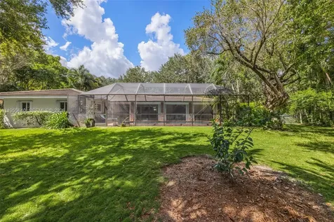 13205 SW 71st Avenue Pinecrest FL 33156