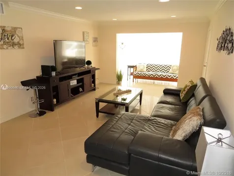 6471 Bay Club Drive Fort Lauderdale FL 33308