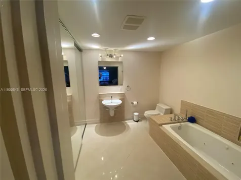 6471 Bay Club Drive Fort Lauderdale FL 33308