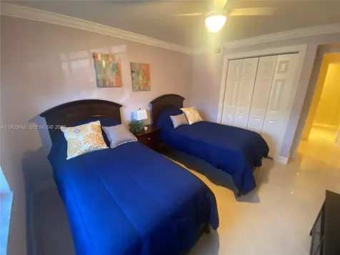6471 Bay Club Drive Fort Lauderdale FL 33308