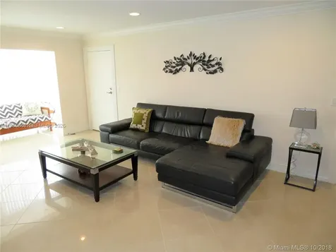 6471 Bay Club Drive Fort Lauderdale FL 33308