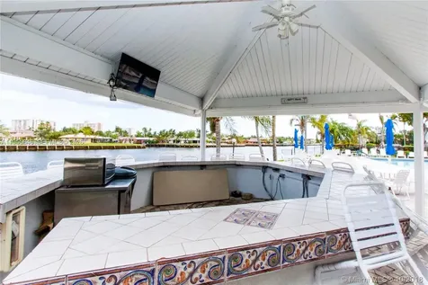 6471 Bay Club Drive Fort Lauderdale FL 33308