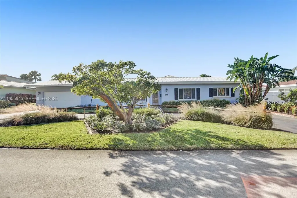 2797 NE 21st Terrace Lighthouse Point FL 33064