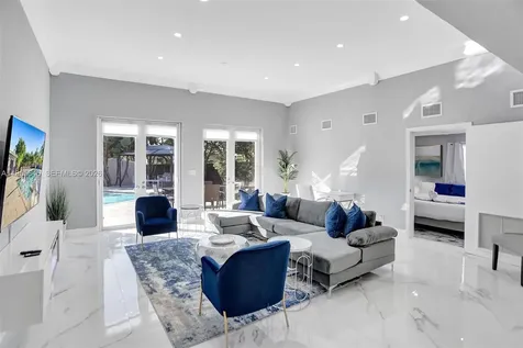 2797 NE 21st Terrace Lighthouse Point FL 33064