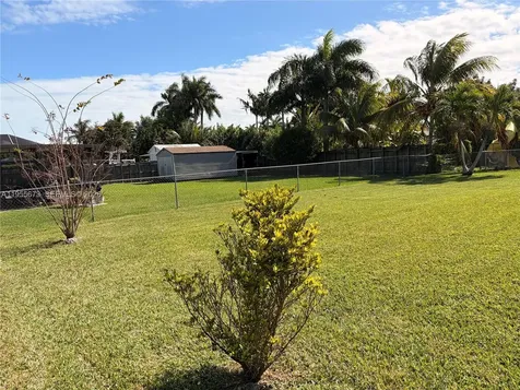 18225 SW 94th Avenue Palmetto Bay FL 33157