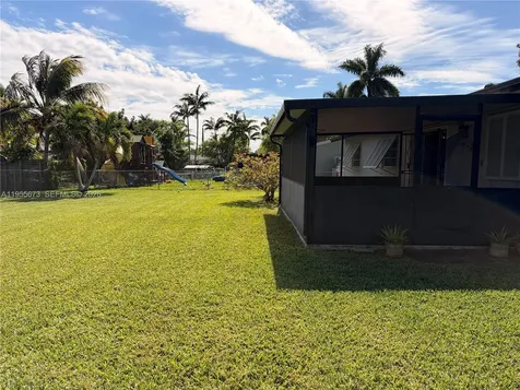 18225 SW 94th Avenue Palmetto Bay FL 33157