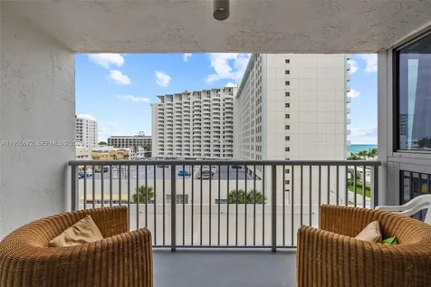 2655 Collins Avenue Miami Beach FL 33140