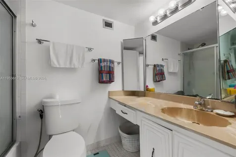 2655 Collins Avenue Miami Beach FL 33140