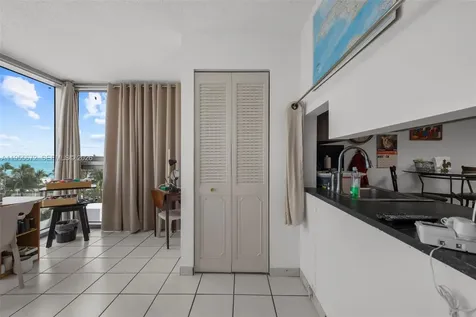 2655 Collins Avenue Miami Beach FL 33140