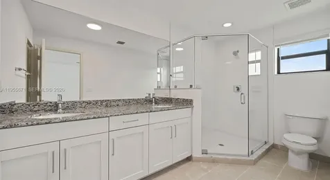 5600 NW Coventry Circle Port St. Lucie FL 34986