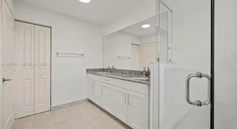 5600 NW Coventry Circle Port St. Lucie FL 34986