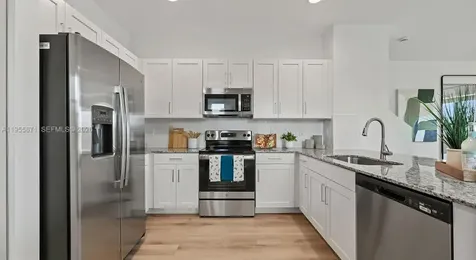5600 NW Coventry Circle Port St. Lucie FL 34986
