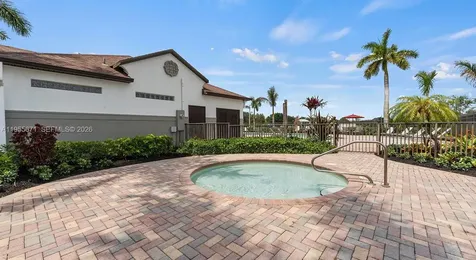 5600 NW Coventry Circle Port St. Lucie FL 34986