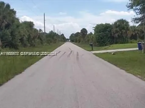 3215 52nd Street W Lehigh Acres FL 33971