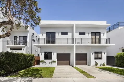 3067 SW 21st Terrace Miami FL 33145