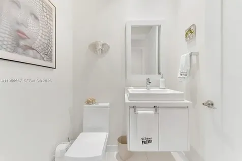 10424 NW 66th Street Doral FL 33178