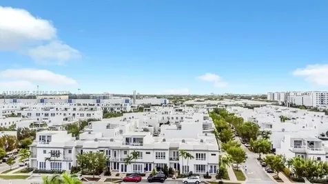 10424 NW 66th Street Doral FL 33178