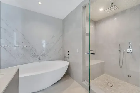 18501 Collins Avenue Sunny Isles Beach FL 33160