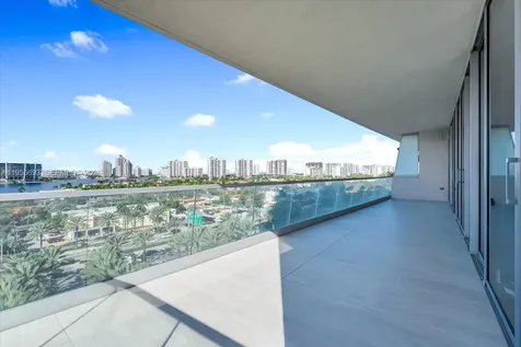 18501 Collins Avenue Sunny Isles Beach FL 33160
