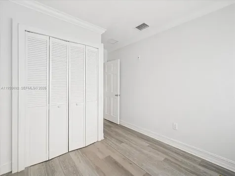 6891 SW 26th Terrace Miami FL 33155