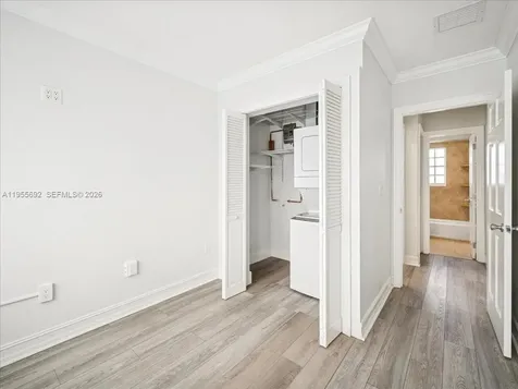 6891 SW 26th Terrace Miami FL 33155