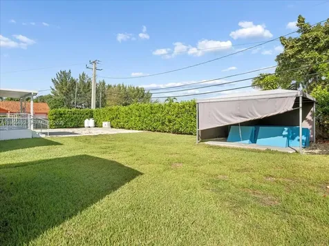 6891 SW 26th Terrace Miami FL 33155