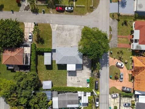6891 SW 26th Terrace Miami FL 33155