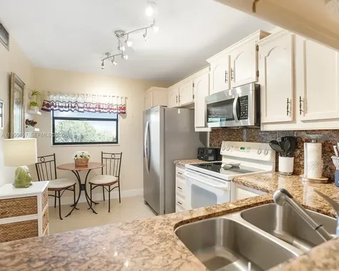 3591 Environ Boulevard Lauderhill FL 33319