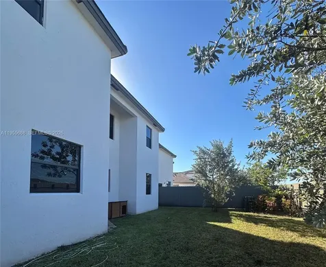 22634 SW 131st Place Miami FL 33170