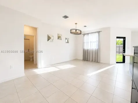 22634 SW 131st Place Miami FL 33170
