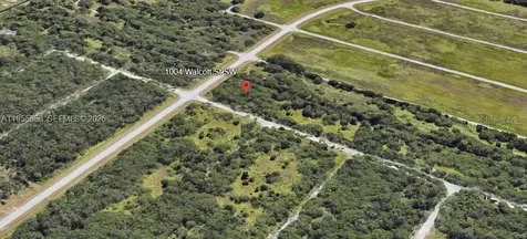 1004 Walcott Street SW Palm Bay FL 32908