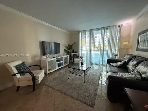 3801 S Ocean Drive Hollywood FL 33019