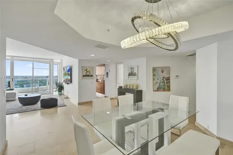21205 Yacht Club Drive Aventura FL 33180