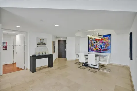 21205 Yacht Club Drive Aventura FL 33180