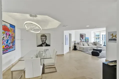 21205 Yacht Club Drive Aventura FL 33180