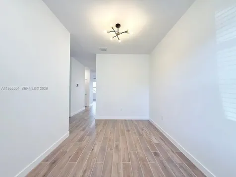 184 NE 13th Terrace Homestead FL 33033